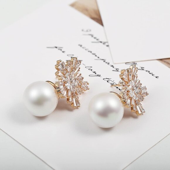 Women's Snowflake Earrings Pearl Studs Gold Alloy Wedding Party Jewelry - Picture 6 of 7